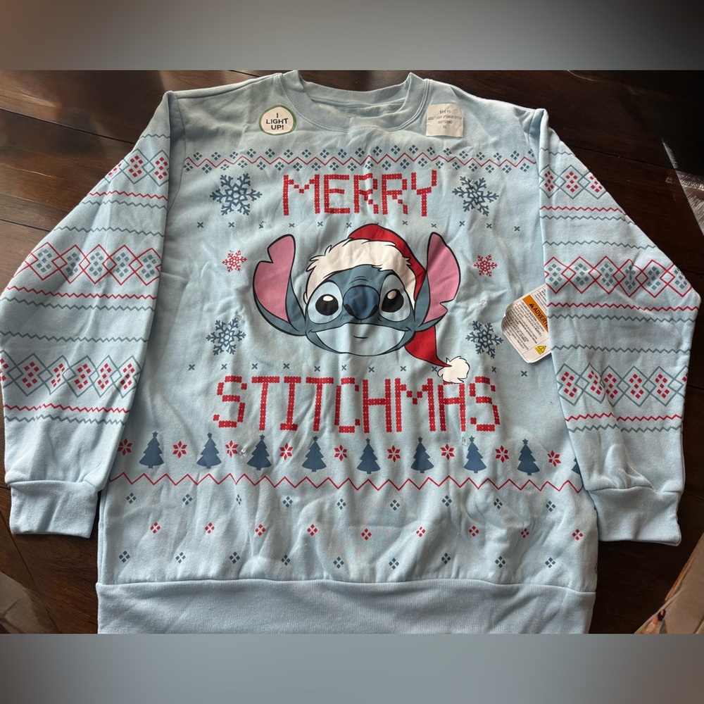 New Disney Stitch Merry Stitchmas Pullover Sweater with Lights Size XL